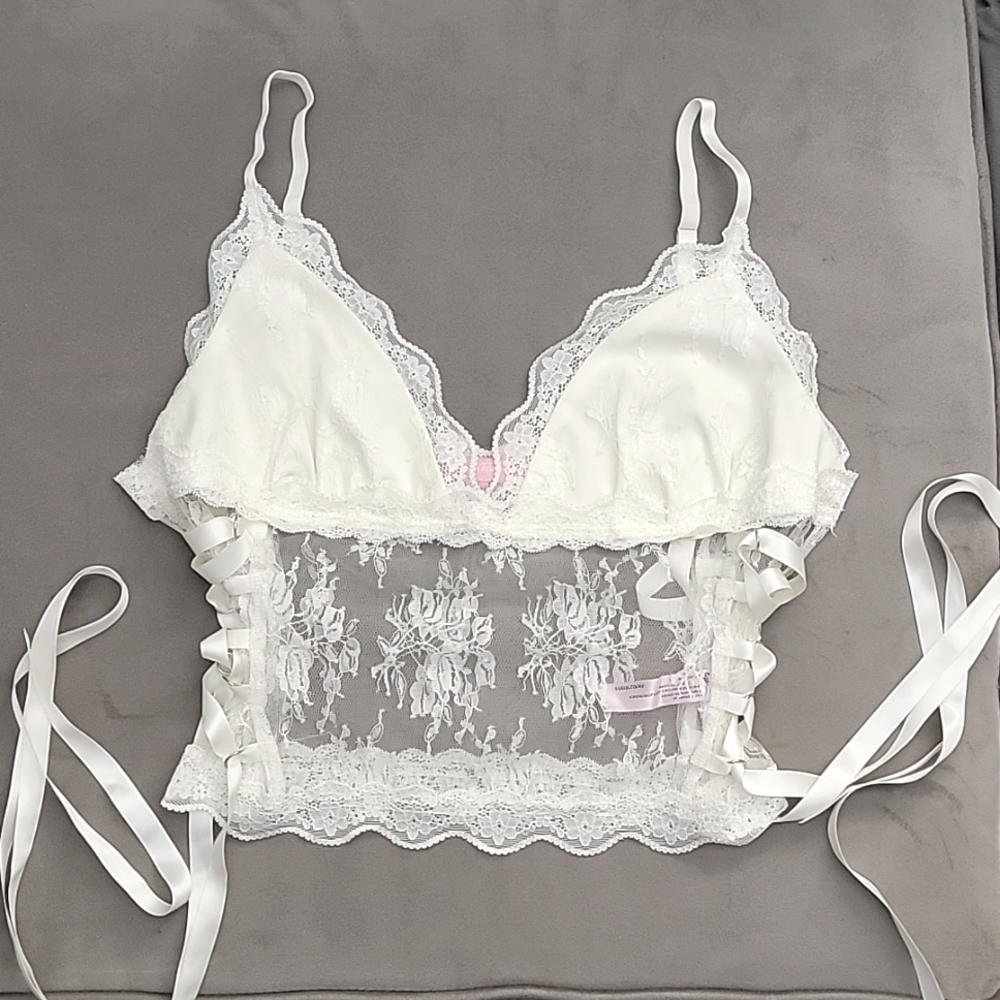Lace top